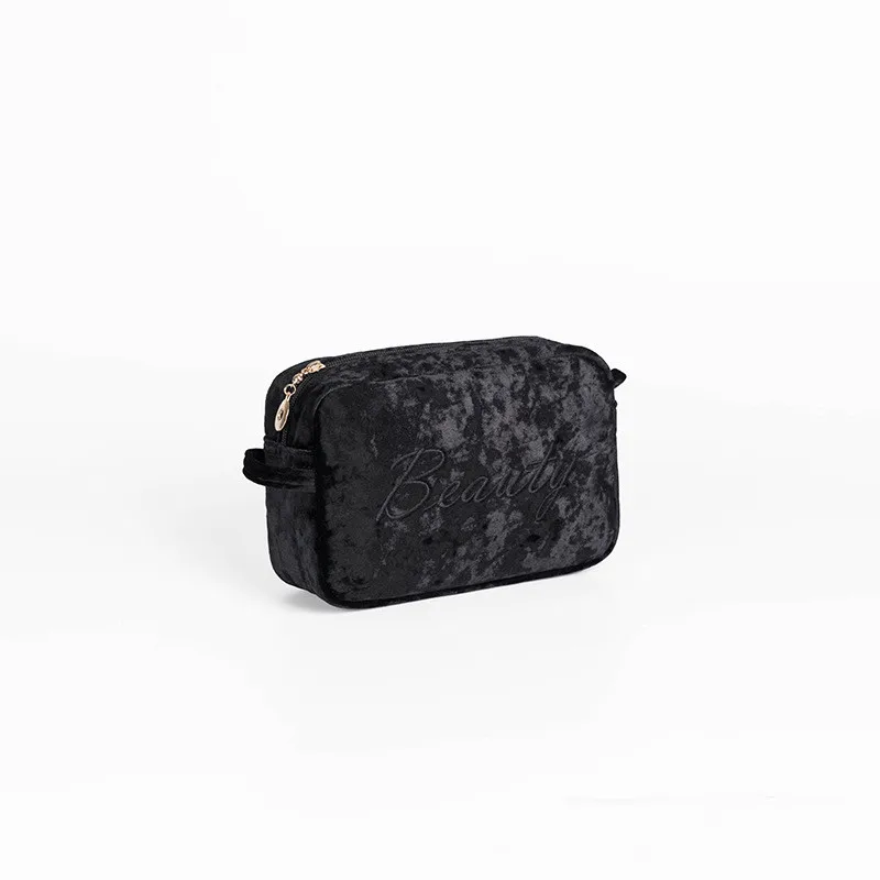 2021 new faux velvet portable cosmetic bag with embroidered letters For Ladies, 6 color
2021 new faux velvet portable cosmetic bag with embroidered letters For Ladies, 6 color
