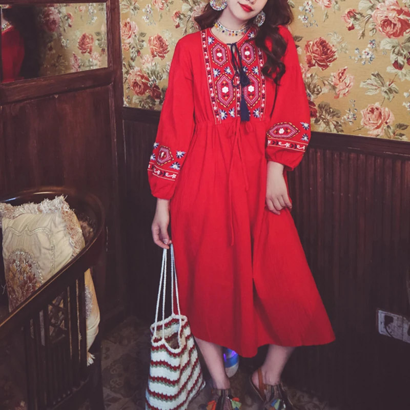 Bohemian Women Summer Dress Lady Holiday Style Splice Embroidered Tassel Lace up Waist down O-neck Loose Long Maxi Dress
Bohemian Women Summer Dress Lady Holiday Style Splice Embroidered Tassel Lace up Waist down O-neck Loose Long Maxi Dress