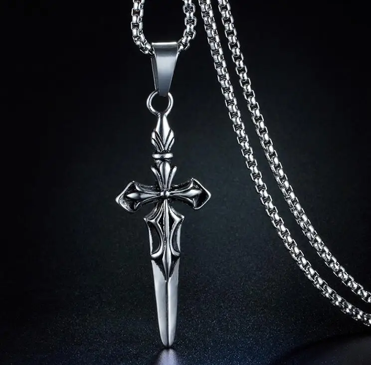 Korean version cross men's necklace personality fashion pendant simple hip hop hundred matching accessories
Korean version cross men's necklace personality fashion pendant simple hip hop hundred matching accessories