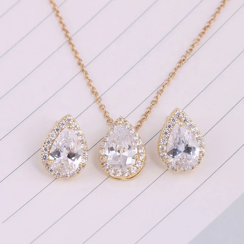 Hot selling fashion bridesmaid wedding jewelry sets 2pcs water drop zircon pendant necklaces stud earrings bridal party set
Hot selling fashion bridesmaid wedding jewelry sets 2pcs water drop zircon pendant necklaces stud earrings bridal party set