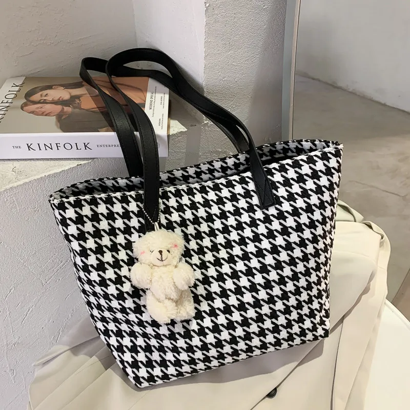 New trendy Fashion designer Lady large capacity tote Single shoulder bag HandBag Portable Big Shopping hand bags for Women, 9 colors
New trendy Fashion designer Lady large capacity tote Single shoulder bag HandBag Portable Big Shopping hand bags for Women, 9 colors