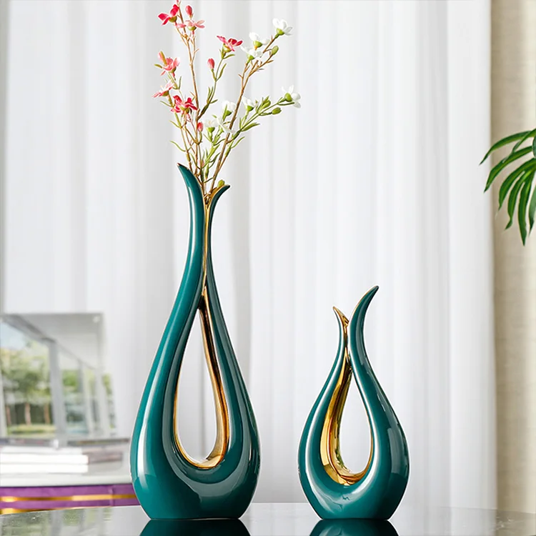 high quality living room tabletop unique white luxury christmas home decor ceramic vase for home decoration, Picture
high quality living room tabletop unique white luxury christmas home decor ceramic vase for home decoration, Picture