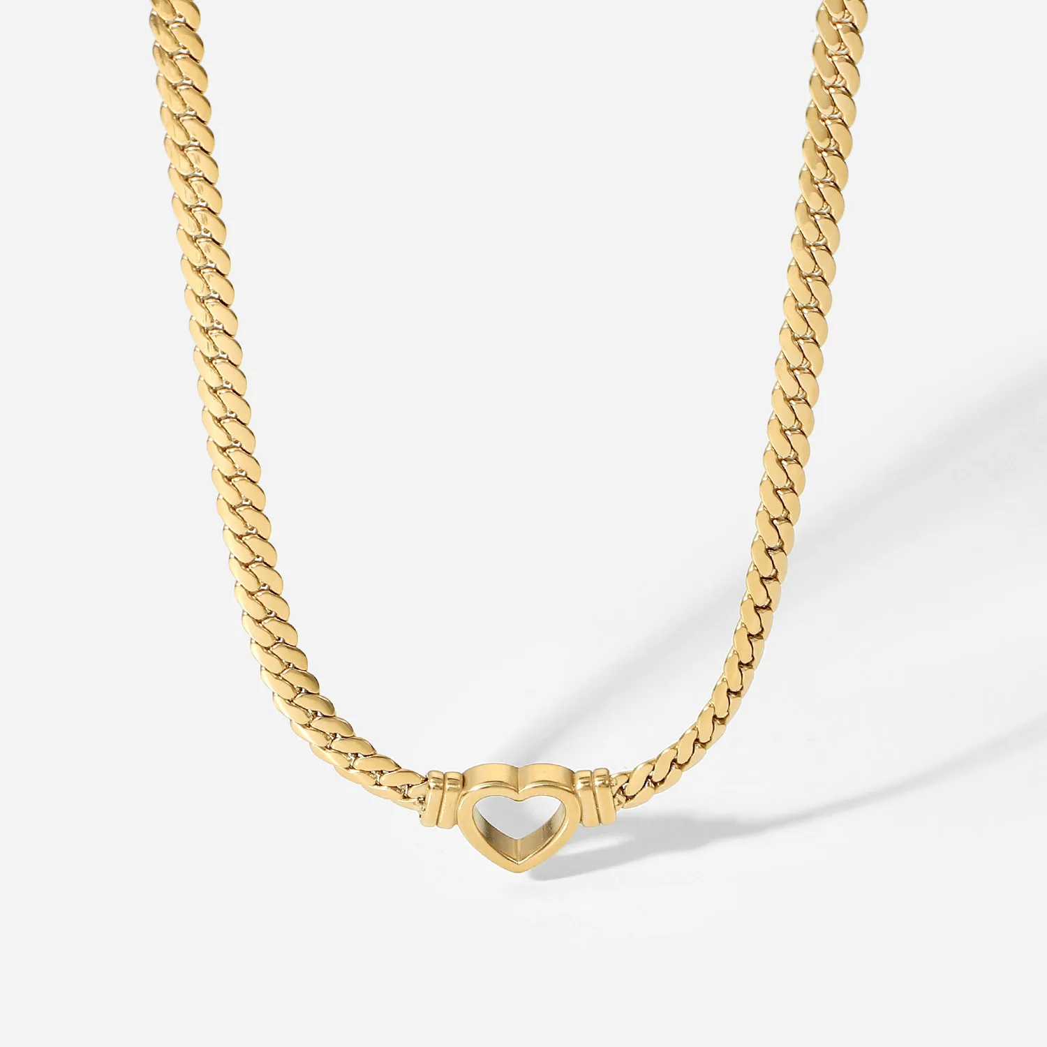 New Trend Stainless Steel Cuban Chain Hollow Heart Necklace Wedding Love Heart Pendant Necklace
New Trend Stainless Steel Cuban Chain Hollow Heart Necklace Wedding Love Heart Pendant Necklace