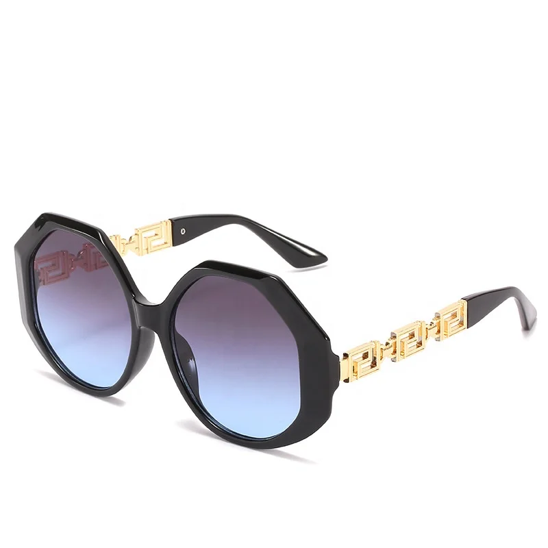 Brand Wholesale Trendy Polygon Sunglasses Big Frame Glasses Fashion Face Cover Sunglasses for Women with UV Protection
Brand Wholesale Trendy Polygon Sunglasses Big Frame Glasses Fashion Face Cover Sunglasses for Women with UV Protection