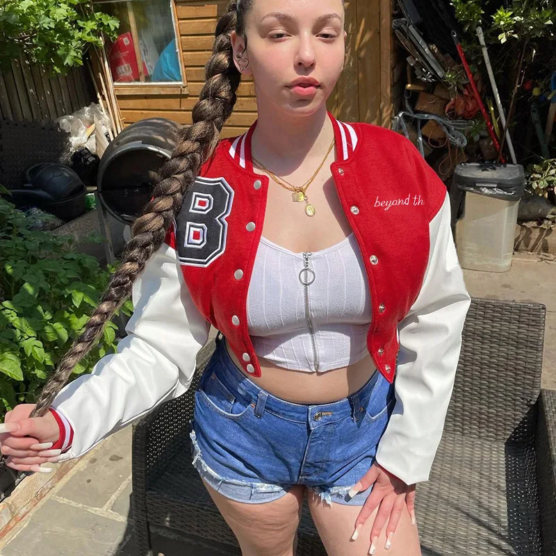 2021 Fall Women Hip Hop Baseball Coat Letter B Print Jacket Button Up Crop Top with Pocket Autumn Red White Full Sleeve Outwear
2021 Fall Women Hip Hop Baseball Coat Letter B Print Jacket Button Up Crop Top with Pocket Autumn Red White Full Sleeve Outwear