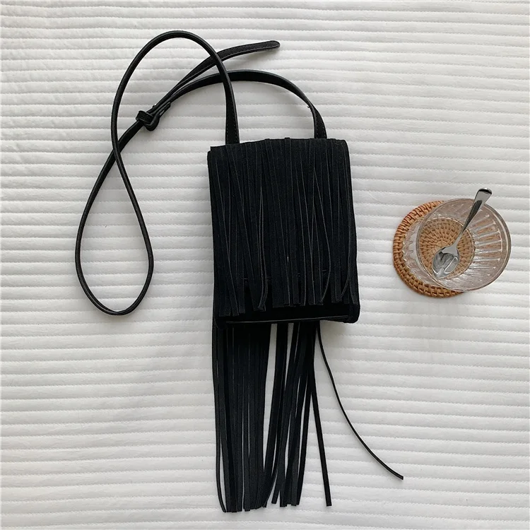 2021 New product trend women single shoulder bag fashion splicing cross-body bag creative personality fringed small square bag
2021 New product trend women single shoulder bag fashion splicing cross-body bag creative personality fringed small square bag
