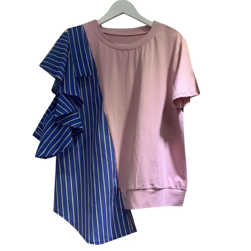 TWOTWINSTYLE O Neck Short Sleeve Patchwork Striped Loose T Shirts Female Fashion New 2021
TWOTWINSTYLE O Neck Short Sleeve Patchwork Striped Loose T Shirts Female Fashion New 2021