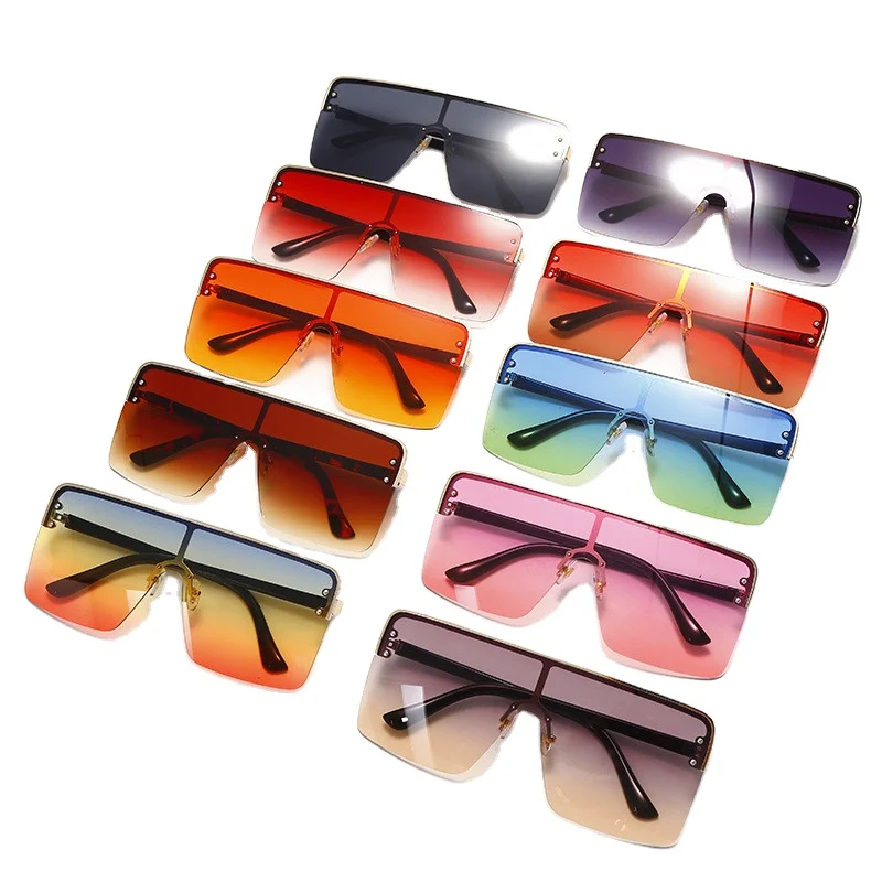 2021 Brand Designer Flat Top Gradient Sunglasses Oversized Metal Square Sunglasses One Piece Lens Sun Glasses for Women Men
2021 Brand Designer Flat Top Gradient Sunglasses Oversized Metal Square Sunglasses One Piece Lens Sun Glasses for Women Men