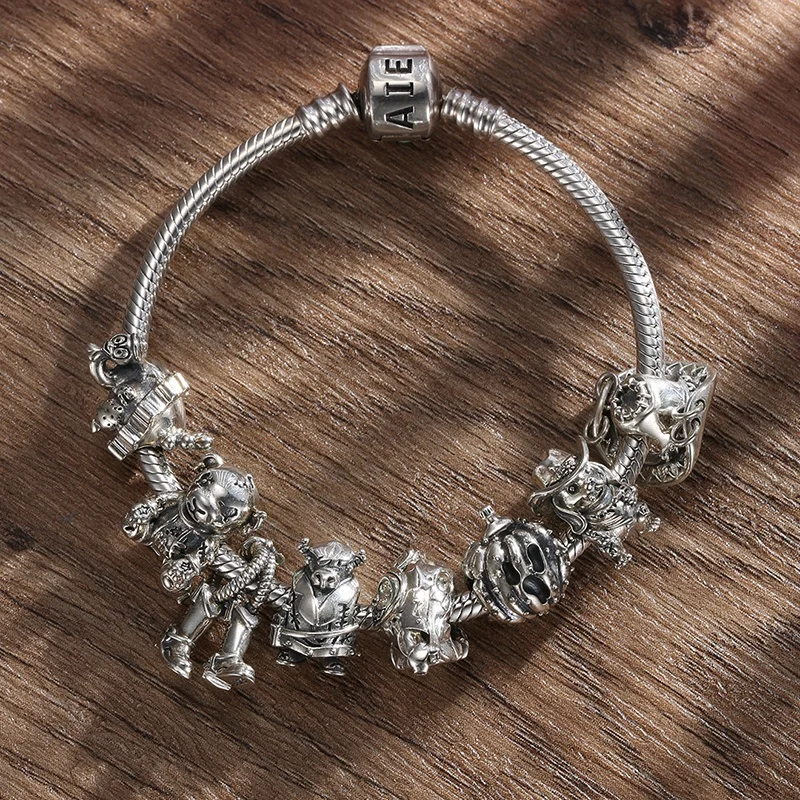 Real 925 sterling silver Western Cowboy Hat Boots Halloween Pumpkin Shape Beads Charms for bracelet women jewelry wholesale
Real 925 sterling silver Western Cowboy Hat Boots Halloween Pumpkin Shape Beads Charms for bracelet women jewelry wholesale