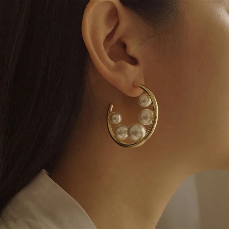 French Style Exaggerated Baroque Pearl Stainless Steel Hoop Earrings Gold Plated Freshwater Pearl Hoop Earrings, Picture
French Style Exaggerated Baroque Pearl Stainless Steel Hoop Earrings Gold Plated Freshwater Pearl Hoop Earrings, Picture