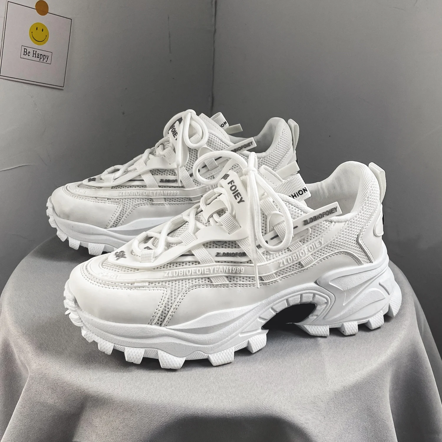 Men'S Casual Shoes 2021 New Style Summer Fashion Trend Sneakers White Walking Style Shoes Thick Bottom Shoes
Men'S Casual Shoes 2021 New Style Summer Fashion Trend Sneakers White Walking Style Shoes Thick Bottom Shoes