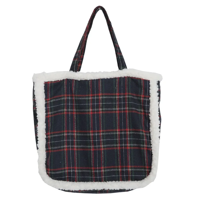 Japanese style plaid shoulder canvas hand bag fast delivery wholesale faux fur lamb hair large tote bag for women, Customized color
Japanese style plaid shoulder canvas hand bag fast delivery wholesale faux fur lamb hair large tote bag for women, Customized color