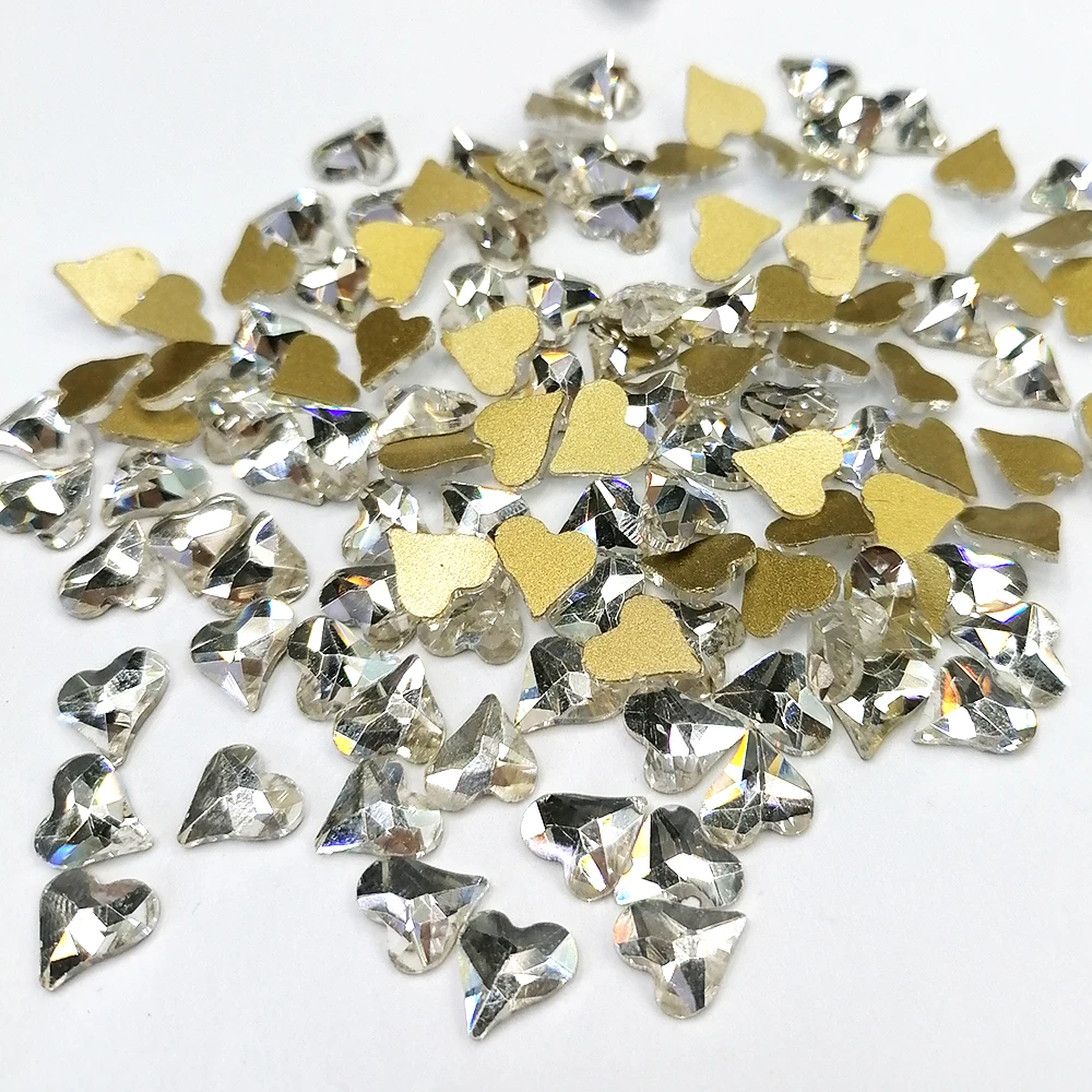 2020 high quality heart shape ab glass rhinestone for nail art decoration, Ab/other color 
2020 high quality heart shape ab glass rhinestone for nail art decoration, Ab/other color