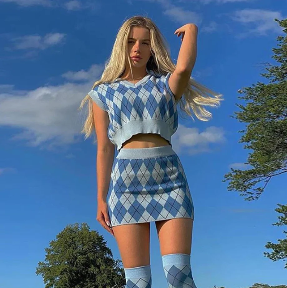 Girl Argyle Knitted Cute Women Two Piece Set Y2k Aesthetics Streetwear V Neck Crop Sweater Vest And Mini Skirt 2 Pieces #0809
Girl Argyle Knitted Cute Women Two Piece Set Y2k Aesthetics Streetwear V Neck Crop Sweater Vest And Mini Skirt 2 Pieces #0809