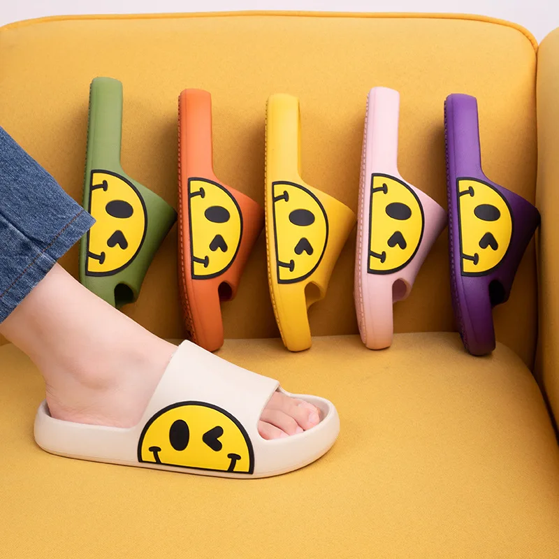 Best Selling Summer slippers for ladies Fashion Cartoon smiley face slippers for Men and Women's slides slippers for men, Picture
Best Selling Summer slippers for ladies Fashion Cartoon smiley face slippers for Men and Women's slides slippers for men, Picture
