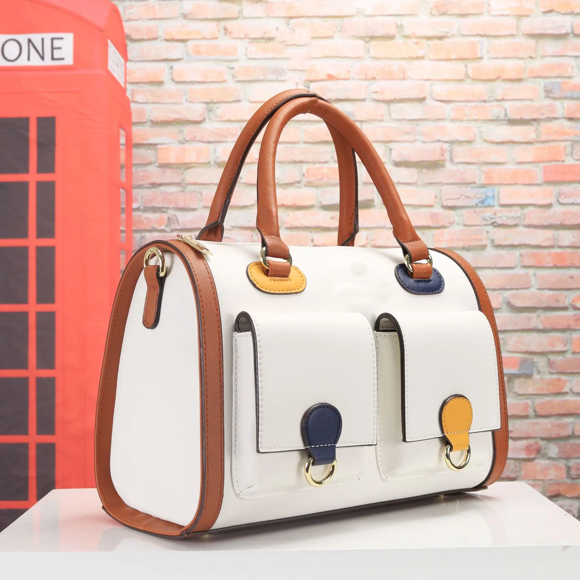 Wholesale customized logo women color girl tote bag with Vacation phone pockets, White yellow pink blue black
Wholesale customized logo women color girl tote bag with Vacation phone pockets, White yellow pink blue black