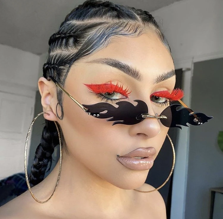 2020 New Fashion Rimless Metal Frame Small Fire Small Flames Shaped Trendy Sunglasses for Women
2020 New Fashion Rimless Metal Frame Small Fire Small Flames Shaped Trendy Sunglasses for Women