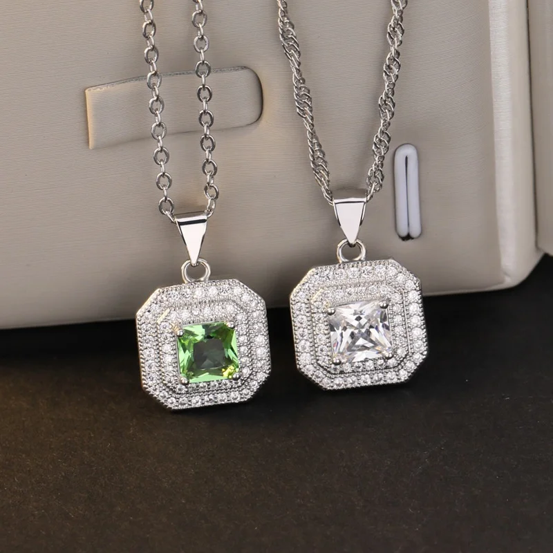 Wholesale European Fashion Woman Girl Party Wedding Gift Square Zircon Necklace Pendant Charm
Wholesale European Fashion Woman Girl Party Wedding Gift Square Zircon Necklace Pendant Charm