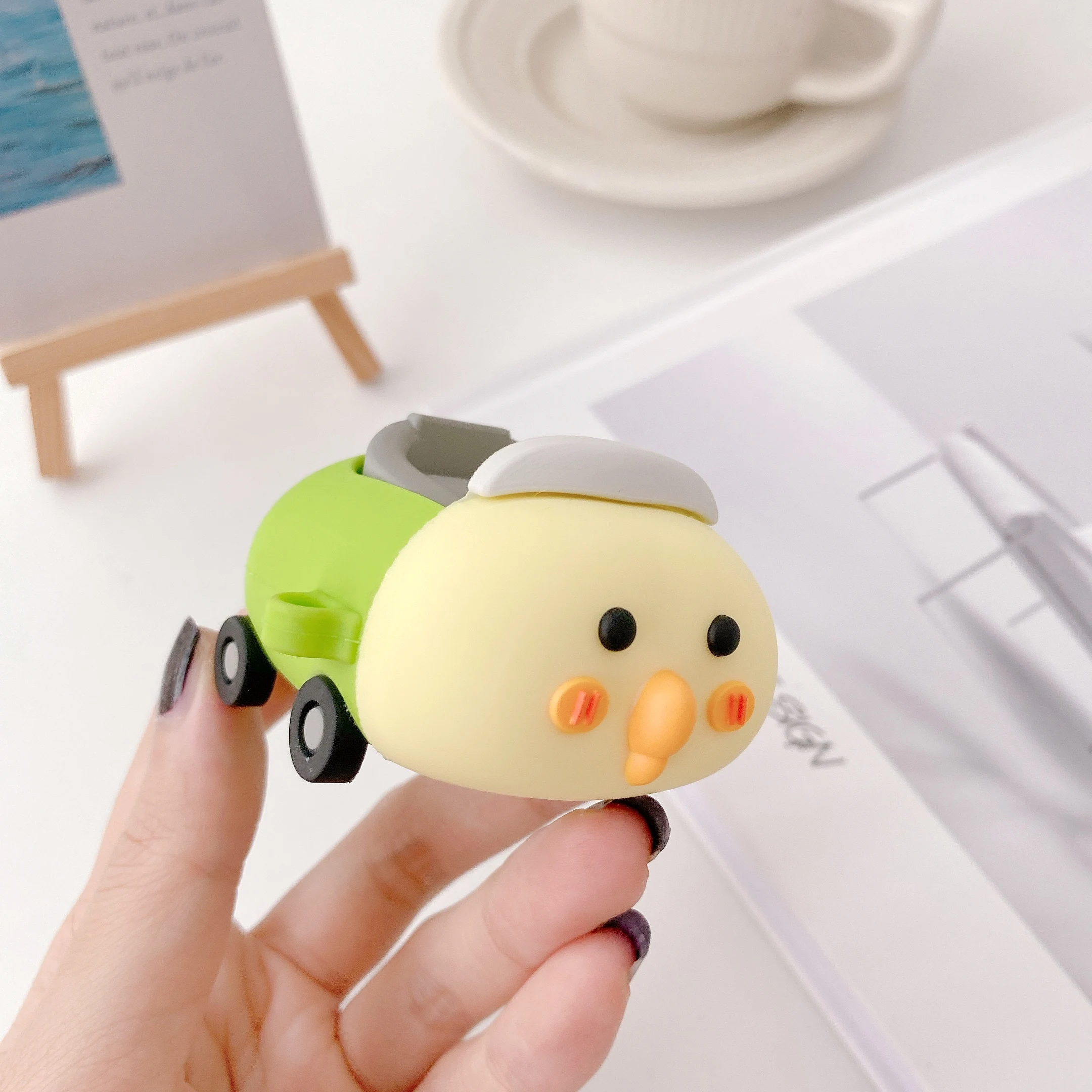 Parrot car 3d silicone airpods case new style factory direct sales airpods pro/2/1 case
Parrot car 3d silicone airpods case new style factory direct sales airpods pro/2/1 case