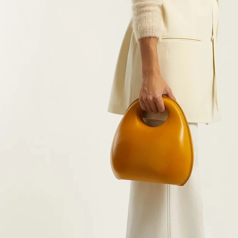 2021 New Arrival Women Shell Shape Leather Egg Bags Famous Designer Brand Cute Female Luxury Shoulder Bag
2021 New Arrival Women Shell Shape Leather Egg Bags Famous Designer Brand Cute Female Luxury Shoulder Bag