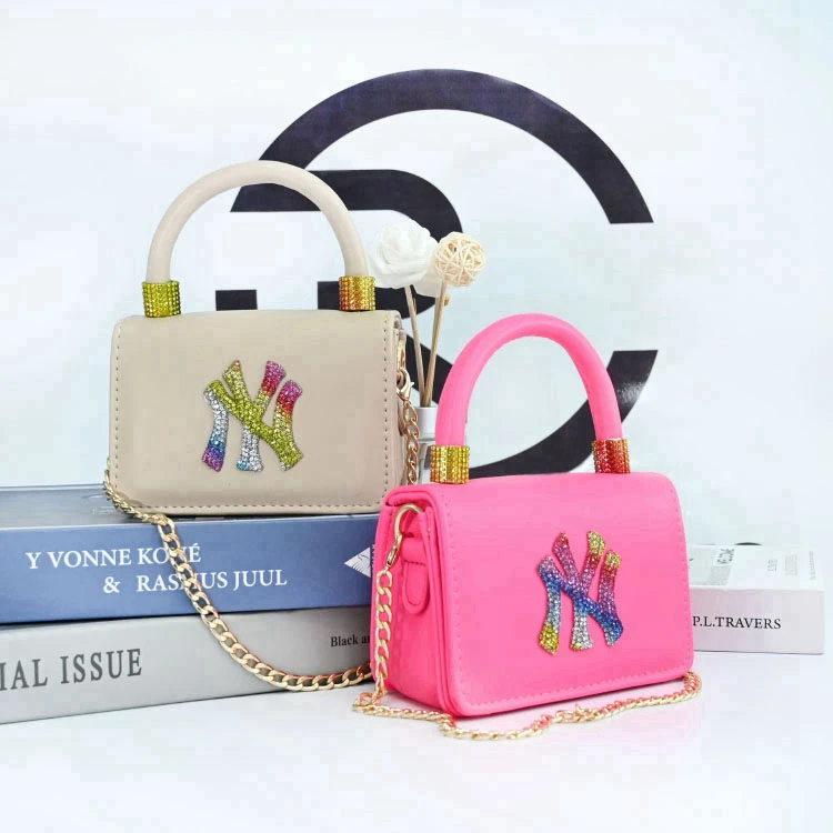 Wholesale Hat and Purse Sets Sling Bag Designer Handbags for Women Hand bags Ladies Handbags, Customizable
Wholesale Hat and Purse Sets Sling Bag Designer Handbags for Women Hand bags Ladies Handbags, Customizable