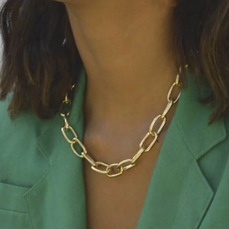 Punk style short thick chain clavicle chain creative retro simple big Chain necklace
Punk style short thick chain clavicle chain creative retro simple big Chain necklace