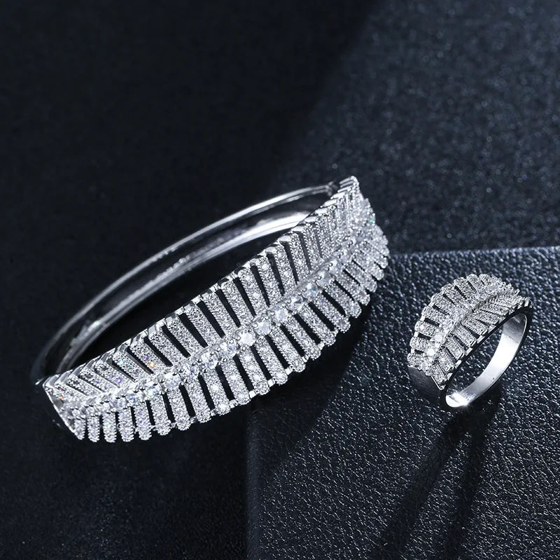 Fashion hot sell popular copper micro inlaid zircon wide edition bracelet ring set lady versatile elegant accessories
Fashion hot sell popular copper micro inlaid zircon wide edition bracelet ring set lady versatile elegant accessories