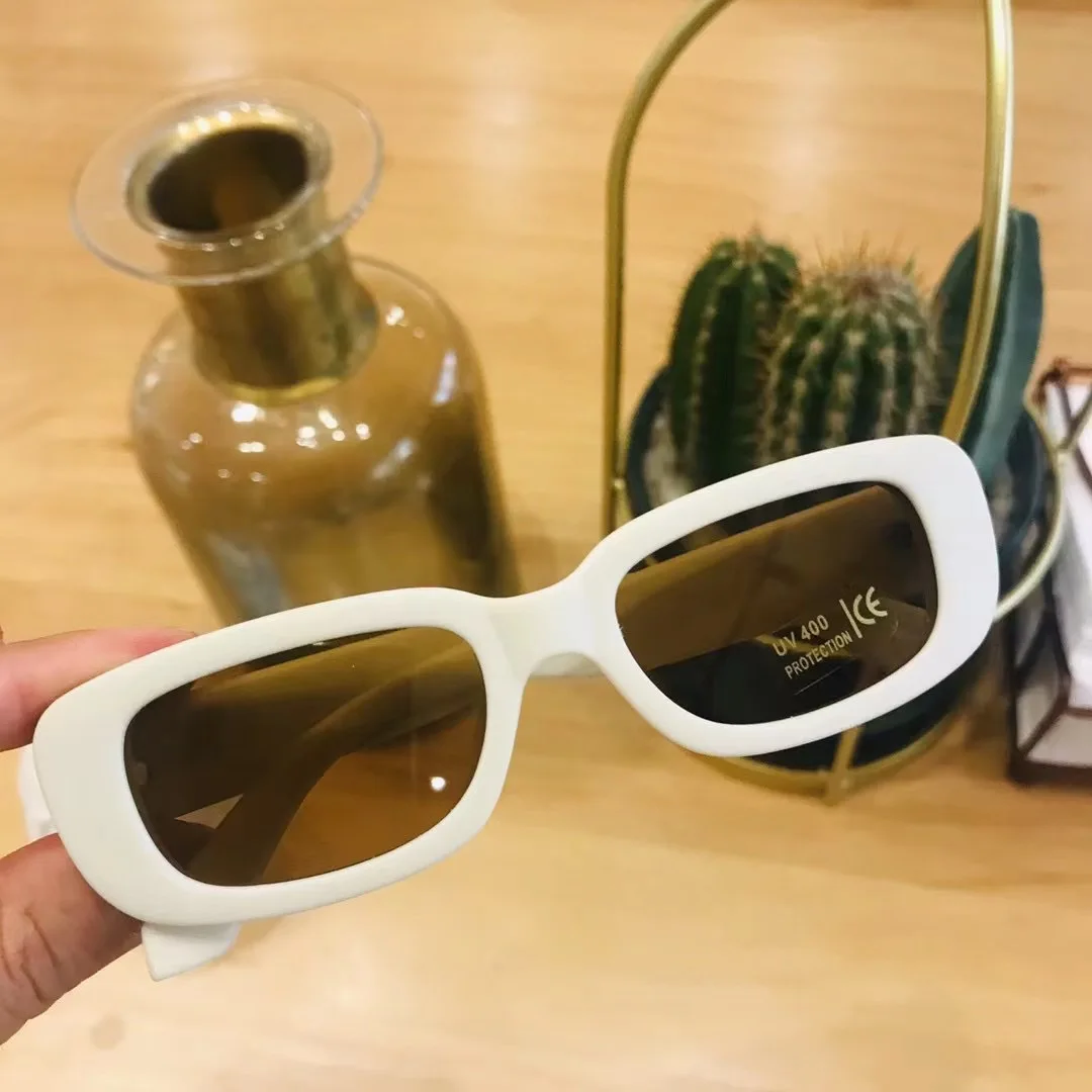 Spring new child sun glasses girls trendy small frame summer kids sunglasses, As the pictures show
Spring new child sun glasses girls trendy small frame summer kids sunglasses, As the pictures show