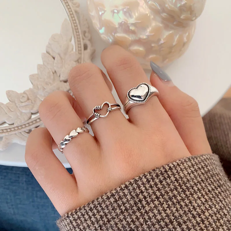 Vintage custom men rings jewelry women fashion heart shaped hot selling rhodium rings
Vintage custom men rings jewelry women fashion heart shaped hot selling rhodium rings