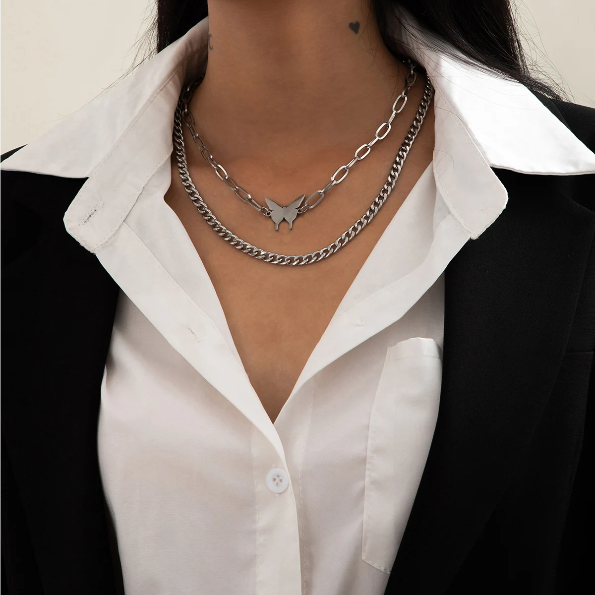 SHIXIN Punk Silver Scripture Necklace Stainless Steel Jewelry Butterfly Pendant Necklace Miami Chunky Cuban Necklace for Women
SHIXIN Punk Silver Scripture Necklace Stainless Steel Jewelry Butterfly Pendant Necklace Miami Chunky Cuban Necklace for Women