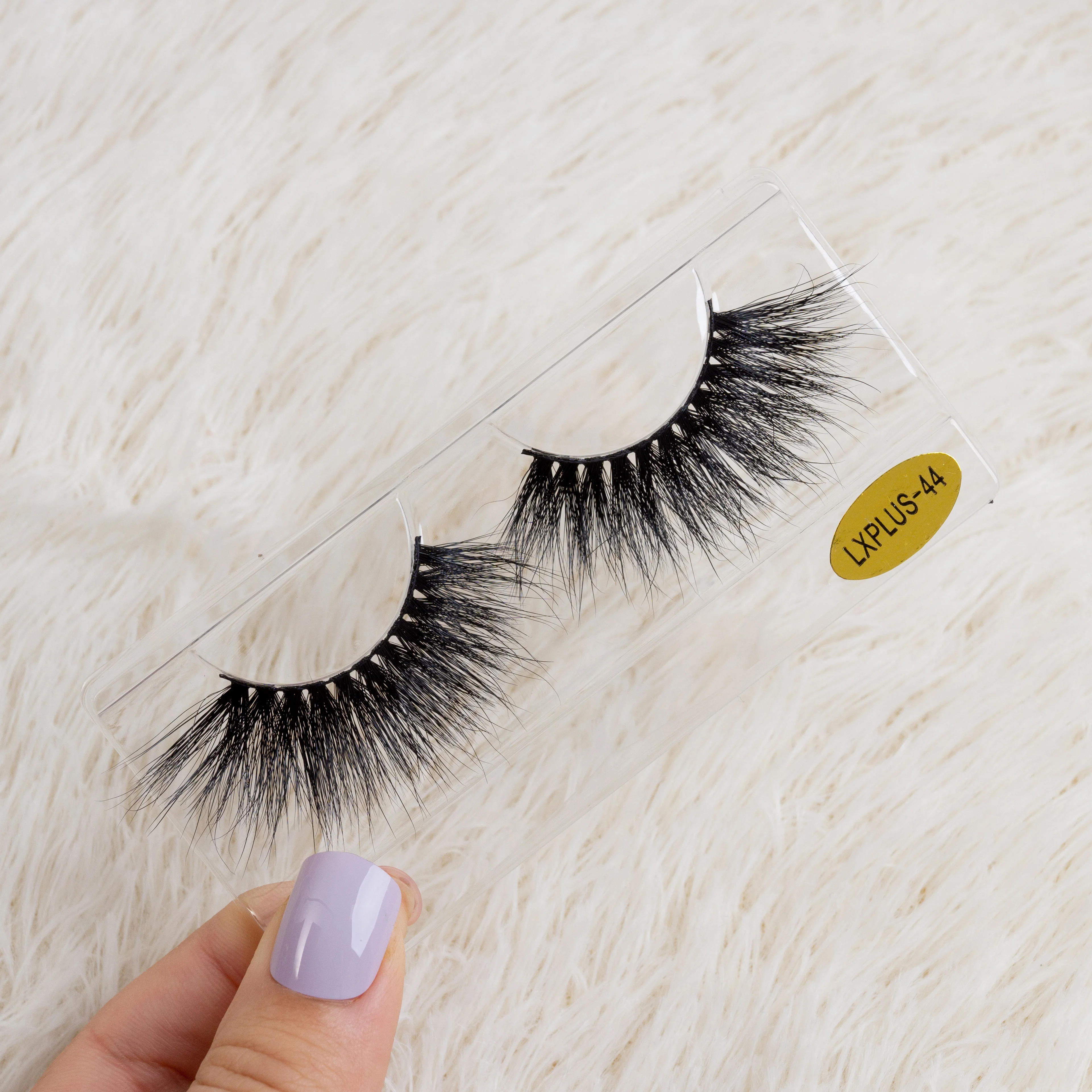 real 3d mink eyelashes with custom packaging mink lash extension trays volume, Black color, colorful color also available
real 3d mink eyelashes with custom packaging mink lash extension trays volume, Black color, colorful color also available