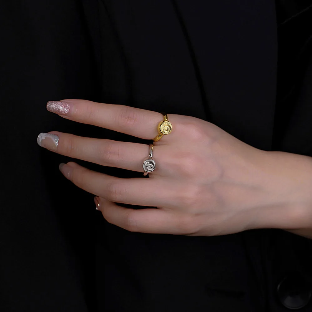 Vintage Design S925 Sterling Silver Geometric Open Rings 18k Real Gold Plated Round Shape Irregular Adjustable Rings
Vintage Design S925 Sterling Silver Geometric Open Rings 18k Real Gold Plated Round Shape Irregular Adjustable Rings