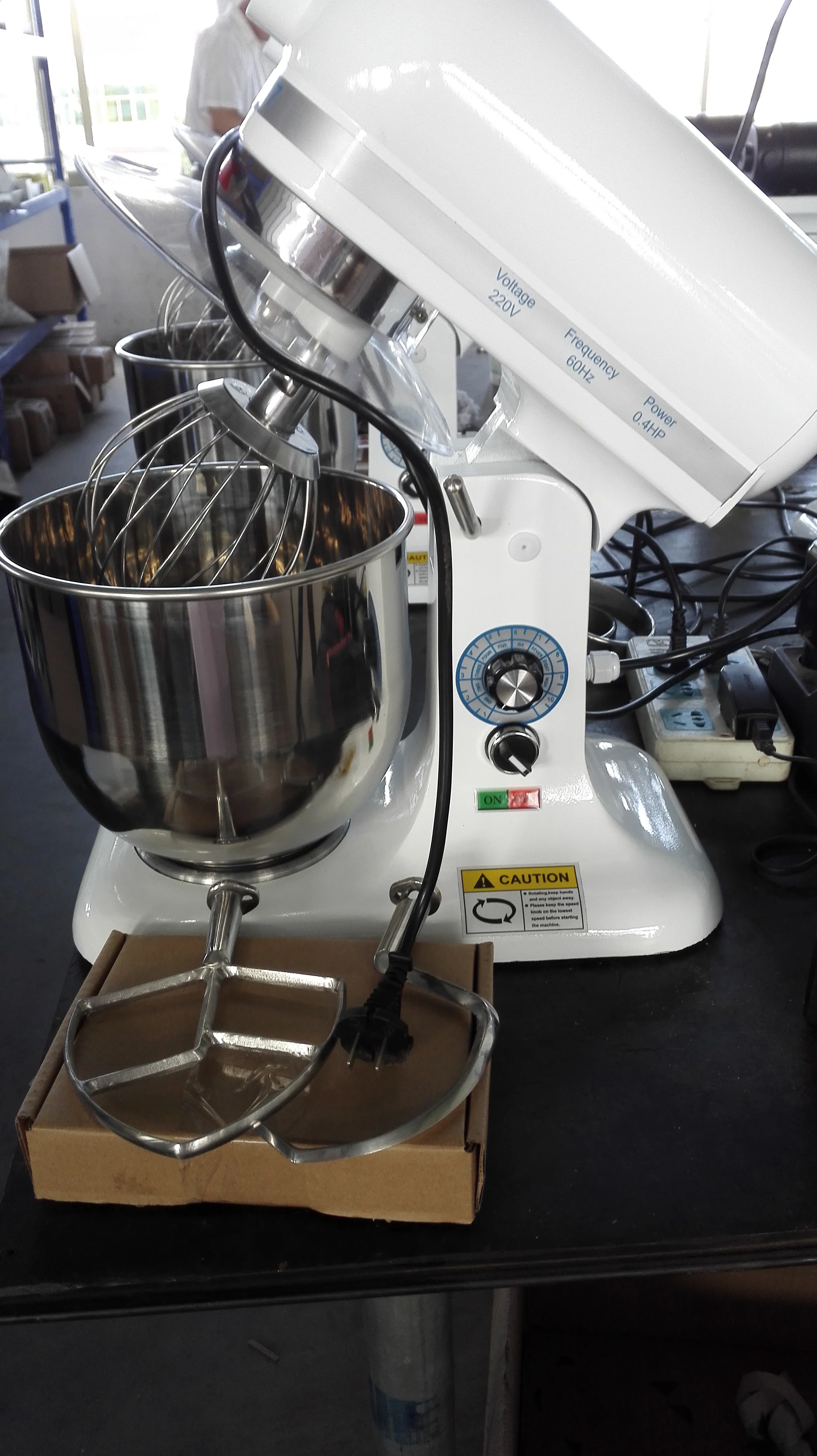 工业rotimatic 厨房食品援助混合面团电动蛋糕架搅拌机