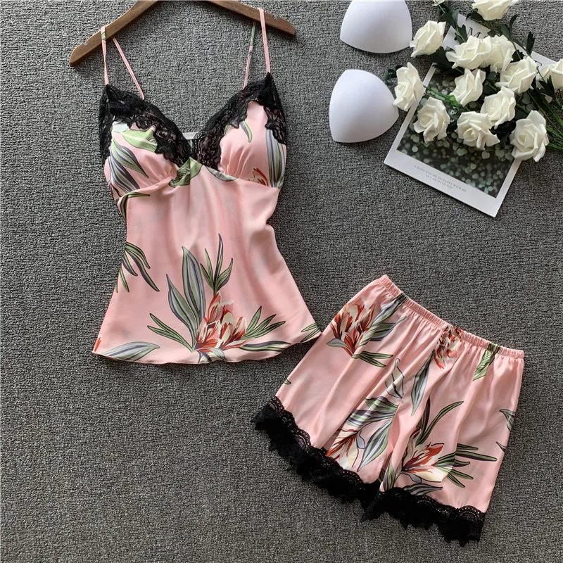 Hot Selling Sexy Floral Print Two Piece Sets Silk Loungewear Sleepwear Women Pajamas, 3 colors
Hot Selling Sexy Floral Print Two Piece Sets Silk Loungewear Sleepwear Women Pajamas, 3 colors
