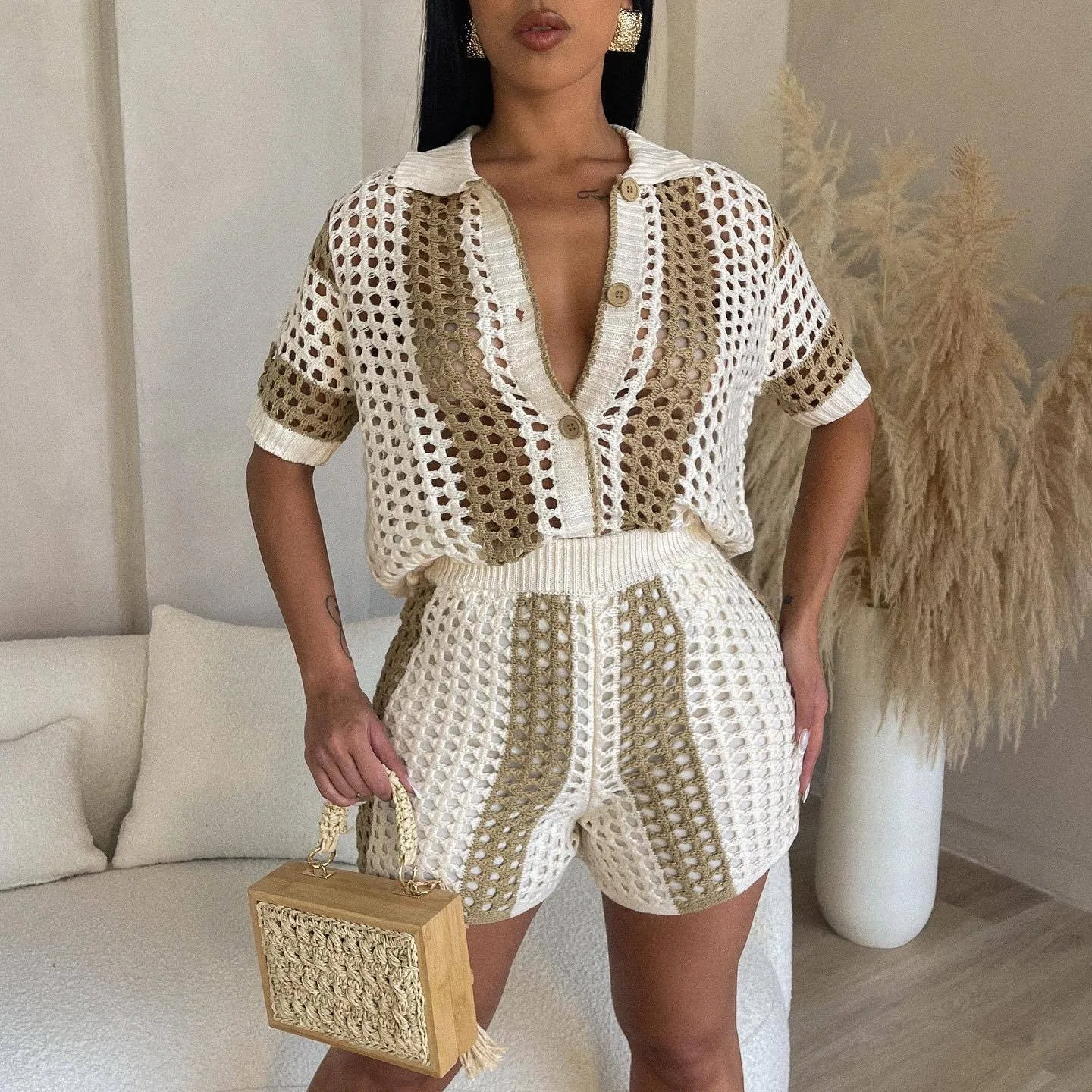 women's 2024 summer stylish two pieces sets Woman sexy Lace hollow out casual 2 pieces knitted shorts suit womens
women's 2024 summer stylish two pieces sets Woman sexy Lace hollow out casual 2 pieces knitted shorts suit womens