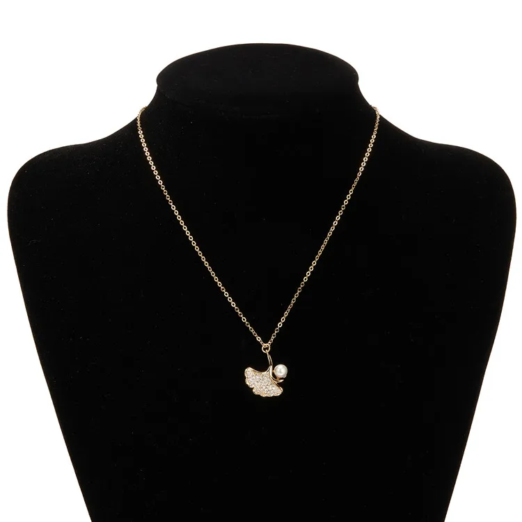 Latest Style High Quality Fashion Gold Plated Pendant Necklace Female Clavicle Chain Necklace, As the pictures
Latest Style High Quality Fashion Gold Plated Pendant Necklace Female Clavicle Chain Necklace, As the pictures