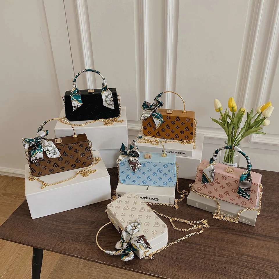 Fashion small printed lady purses and handbag women single shoulder bag with scarf, As pictures
Fashion small printed lady purses and handbag women single shoulder bag with scarf, As pictures