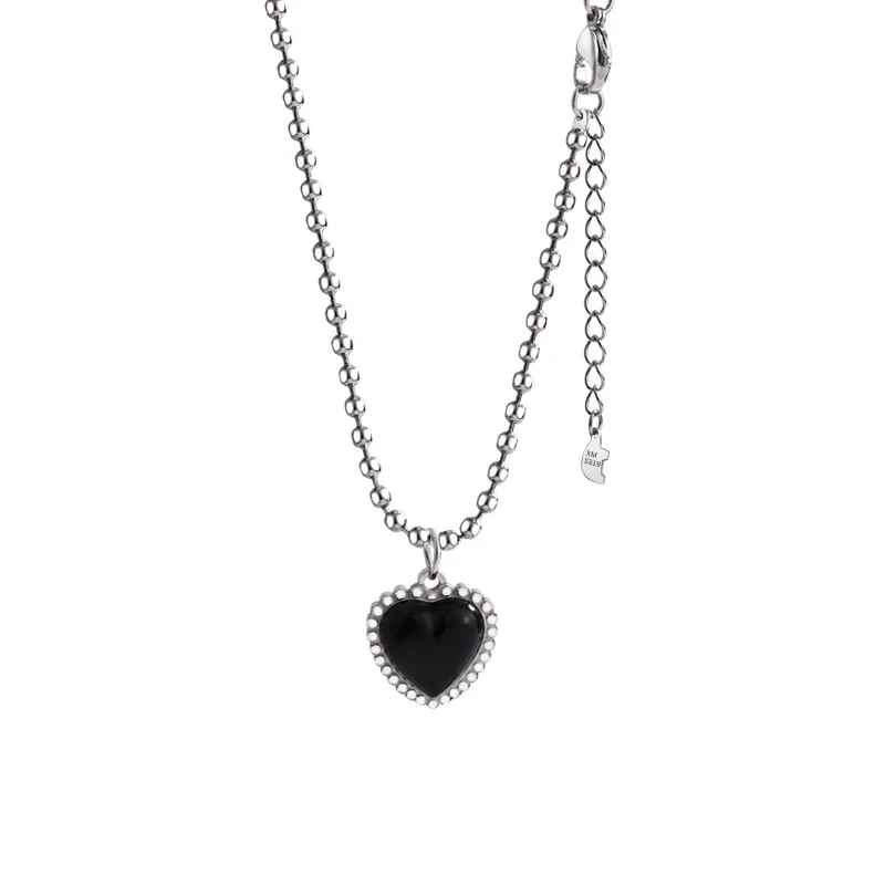 Black Heart Necklace Metal Love Choker Chain Korean Simple Female Short Pendant For Women
Black Heart Necklace Metal Love Choker Chain Korean Simple Female Short Pendant For Women