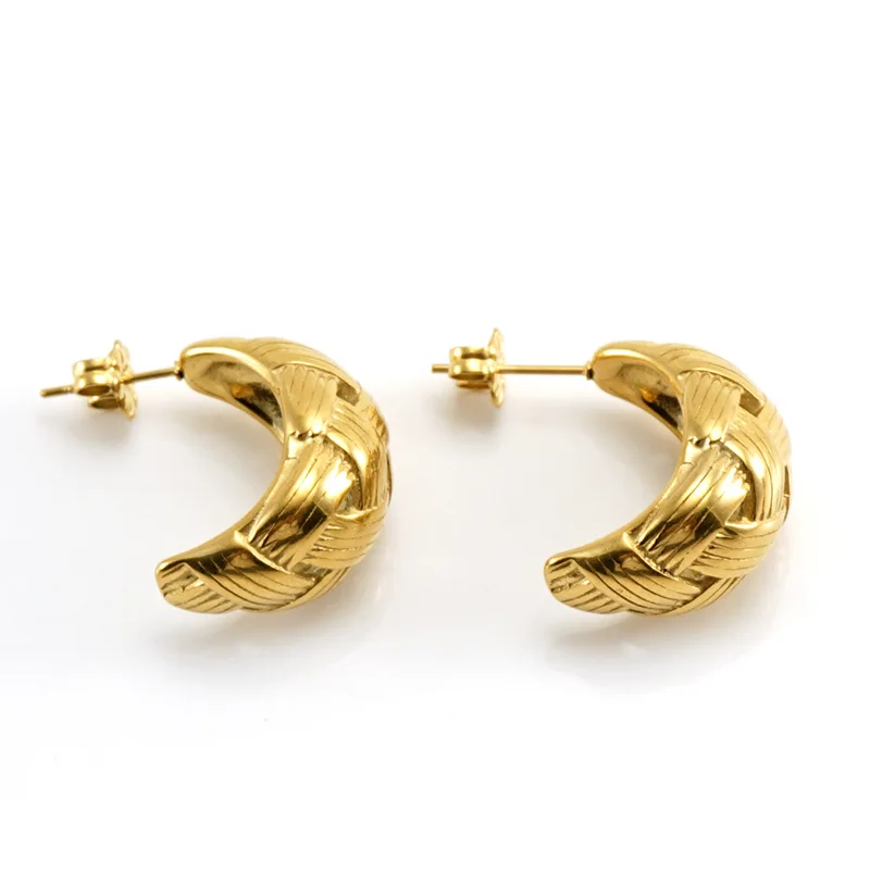 18K Gold Plated Stainless Steel Small Chunky C Shape Hollow Design Hoop Earrings For Women
18K Gold Plated Stainless Steel Small Chunky C Shape Hollow Design Hoop Earrings For Women