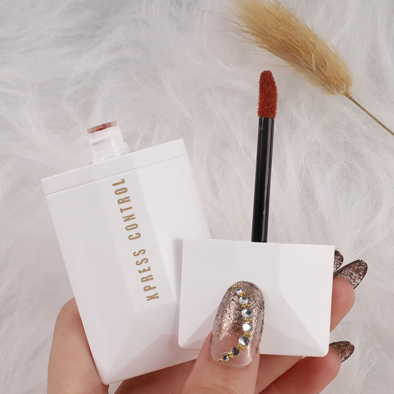 Creative Business Card Style Tinted Lip Gloss Waterproof Moisturizing Vegan Velvet Matte Lip Glaze, 6 color
Creative Business Card Style Tinted Lip Gloss Waterproof Moisturizing Vegan Velvet Matte Lip Glaze, 6 color