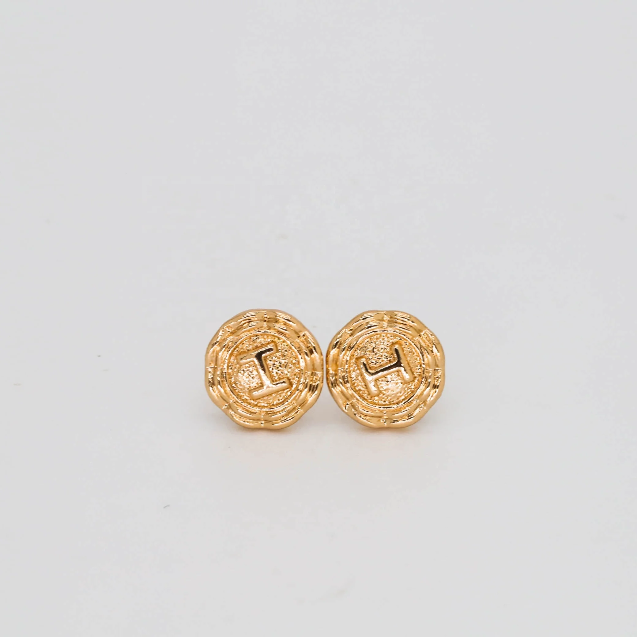 Abiding Fashion Circular Stud Ear Ring Jewelry 10mm circular Earrings for Women Fashion Gift Party Classic, Gold color
Abiding Fashion Circular Stud Ear Ring Jewelry 10mm circular Earrings for Women Fashion Gift Party Classic, Gold color