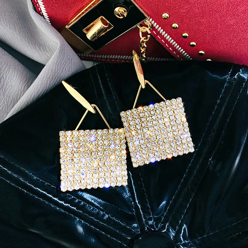 New Design Fashion Jewelry Simple Square Full Crystal Luxury Earrings High Wedding Bar Party Earrings for women gift, Picture shows
New Design Fashion Jewelry Simple Square Full Crystal Luxury Earrings High Wedding Bar Party Earrings for women gift, Picture shows