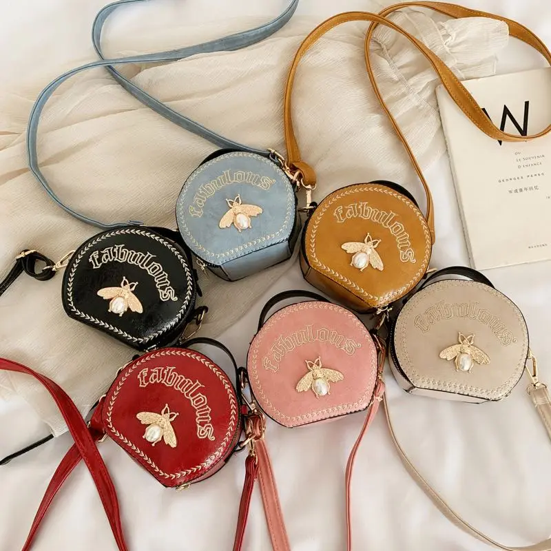 2021 kids purses and handbags mini hand bags crossbody bags for gril, Khaki,black,blue,yellow,red,pink
2021 kids purses and handbags mini hand bags crossbody bags for gril, Khaki,black,blue,yellow,red,pink