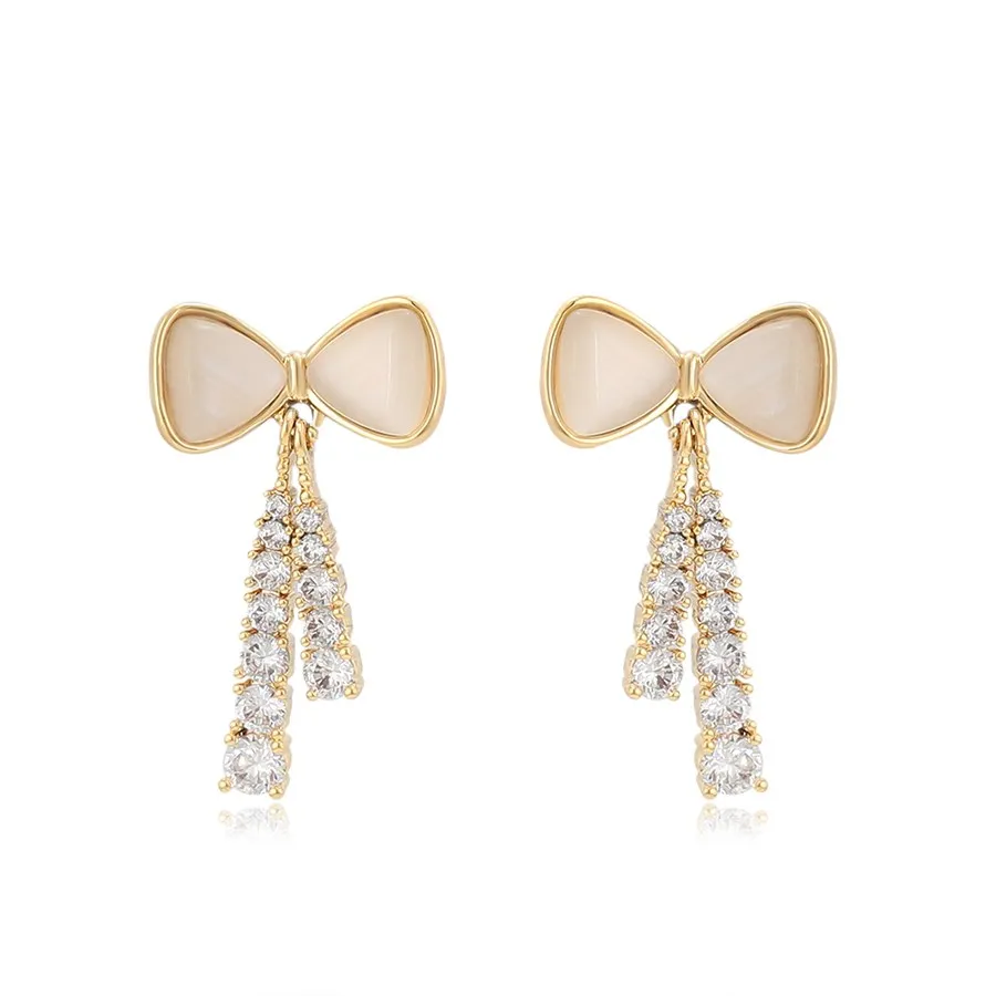 BLE-2146 Xuping jewelry elegant and exquisite bow set with diamond 14K gold high - sense lady accessories earrings
BLE-2146 Xuping jewelry elegant and exquisite bow set with diamond 14K gold high - sense lady accessories earrings