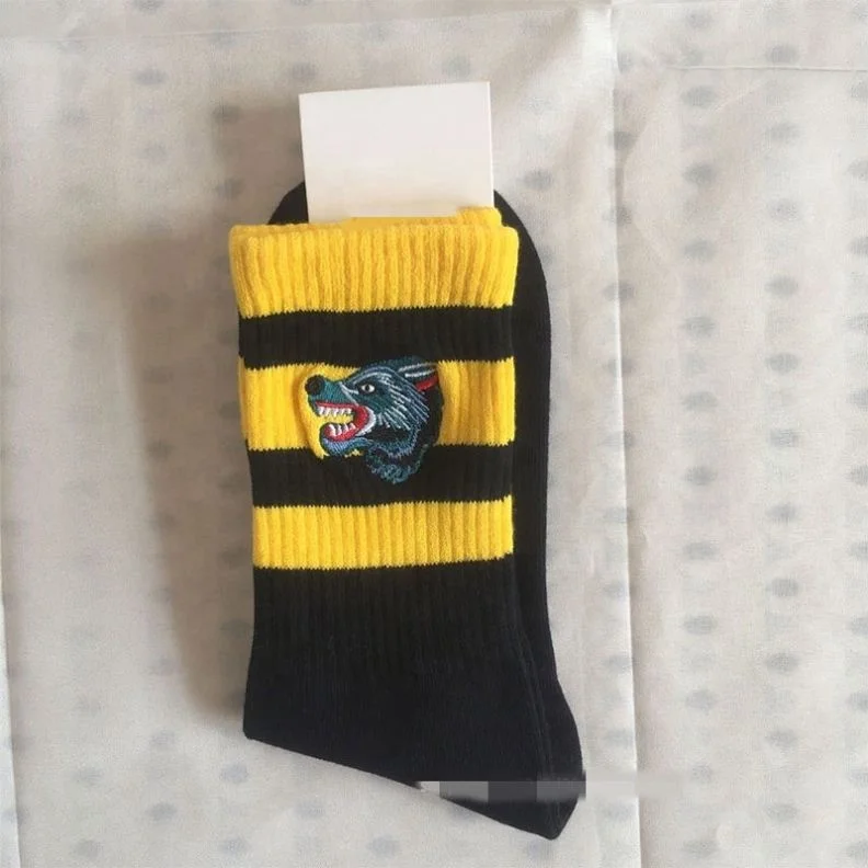 Brand Luxury Embroidered Retro Wolf Head Stripe Trend Men's Women's Cotton Socks, Picture
Brand Luxury Embroidered Retro Wolf Head Stripe Trend Men's Women's Cotton Socks, Picture