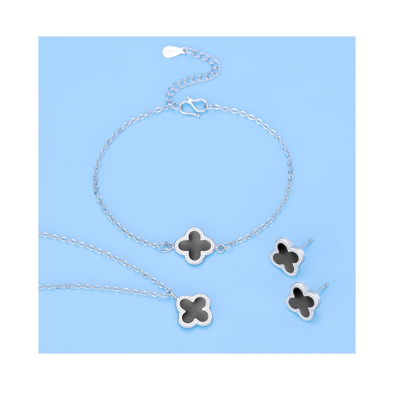 Four Leaf Clover Bracelet Fashion Silver Jewelry Korean Fashion Teacher's Day Jewelry sets
Four Leaf Clover Bracelet Fashion Silver Jewelry Korean Fashion Teacher's Day Jewelry sets
