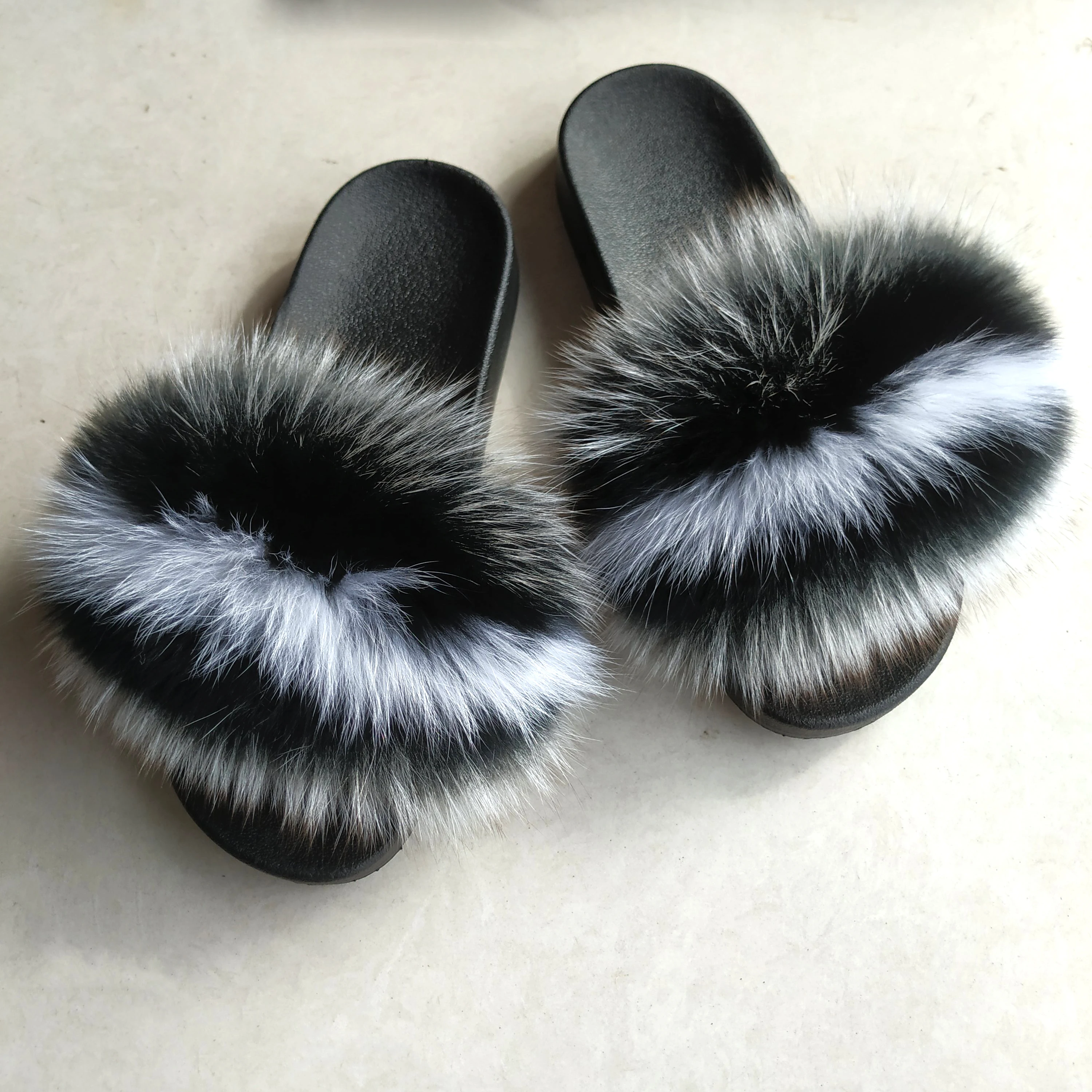 Factory Direct Wholesale fox fur slides women furcharm fur slides Rabbit Fur Slippers, Customized
Factory Direct Wholesale fox fur slides women furcharm fur slides Rabbit Fur Slippers, Customized
