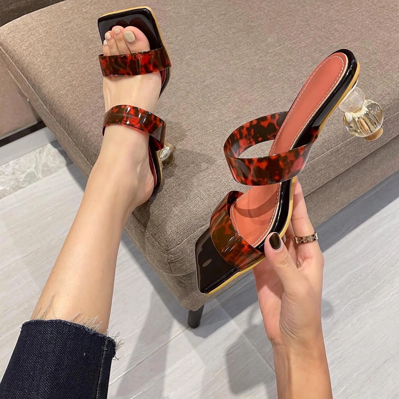 Special Balls Heel Double Bands Square Peep Toe Women Sandals Summer Slip On Daily Home Solid Slippers Ladies Slides Shoes, Black,apricot
Special Balls Heel Double Bands Square Peep Toe Women Sandals Summer Slip On Daily Home Solid Slippers Ladies Slides Shoes, Black,apricot