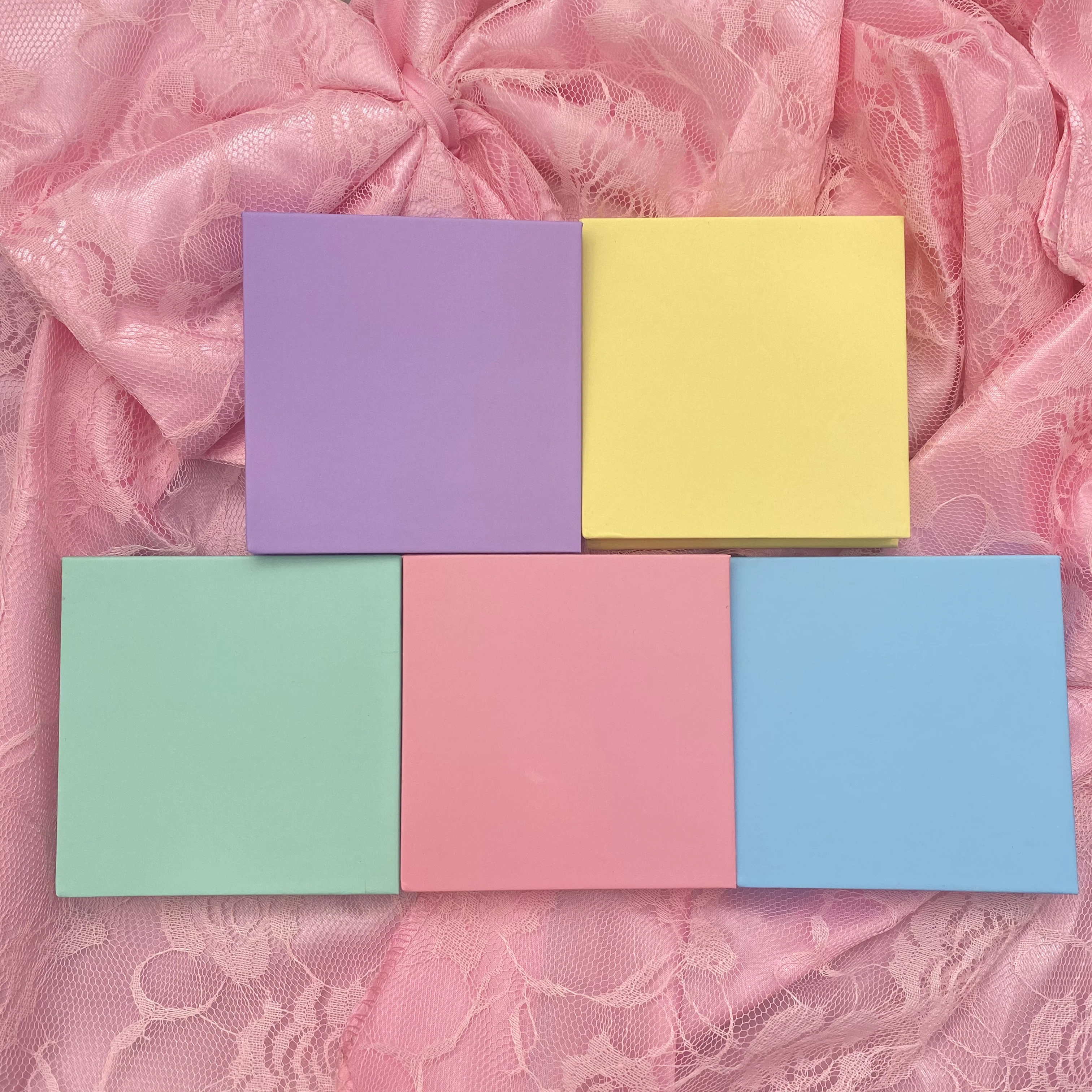 DIY 9 COLOR Cosmetic empty custom eyeshadow palette packaging make your own brand empty eyeshadow palette
DIY 9 COLOR Cosmetic empty custom eyeshadow palette packaging make your own brand empty eyeshadow palette