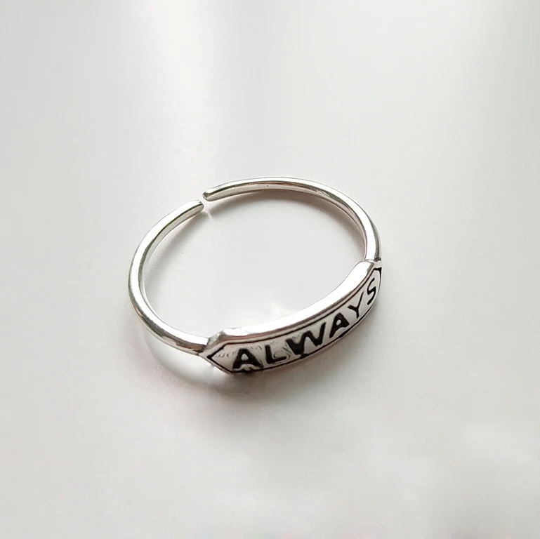 Vintage 925 Sterling Sliver Always Letter Rings Geometric Open Adjustable Words Rings, Photo
Vintage 925 Sterling Sliver Always Letter Rings Geometric Open Adjustable Words Rings, Photo
